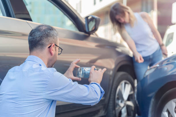 Professional Sr22 Insurance technician working in Astatula, FL